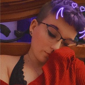 Meet your Posher, Kasey